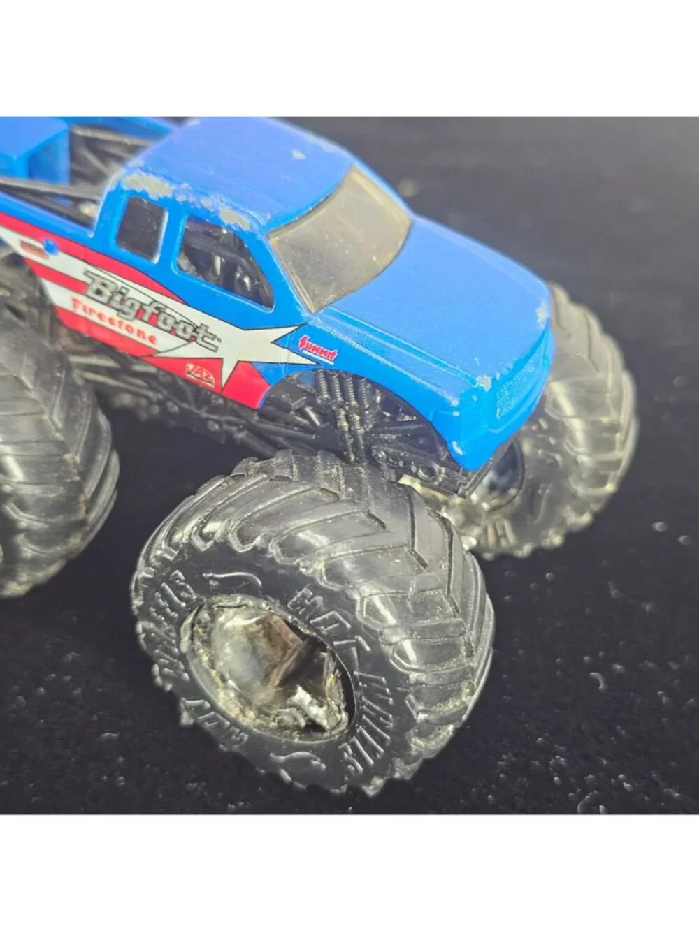 Hot Wheels Bigfoot Firestone Monster Truck Die-Cast 1:64 Scale Toy Collectible